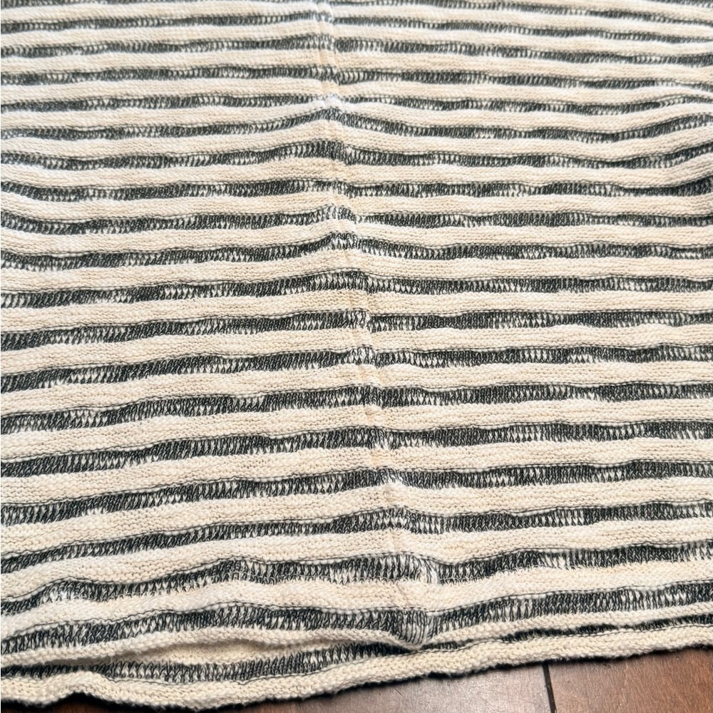 Madewell Black and White Striped Crop Top - Picture 3 of 5